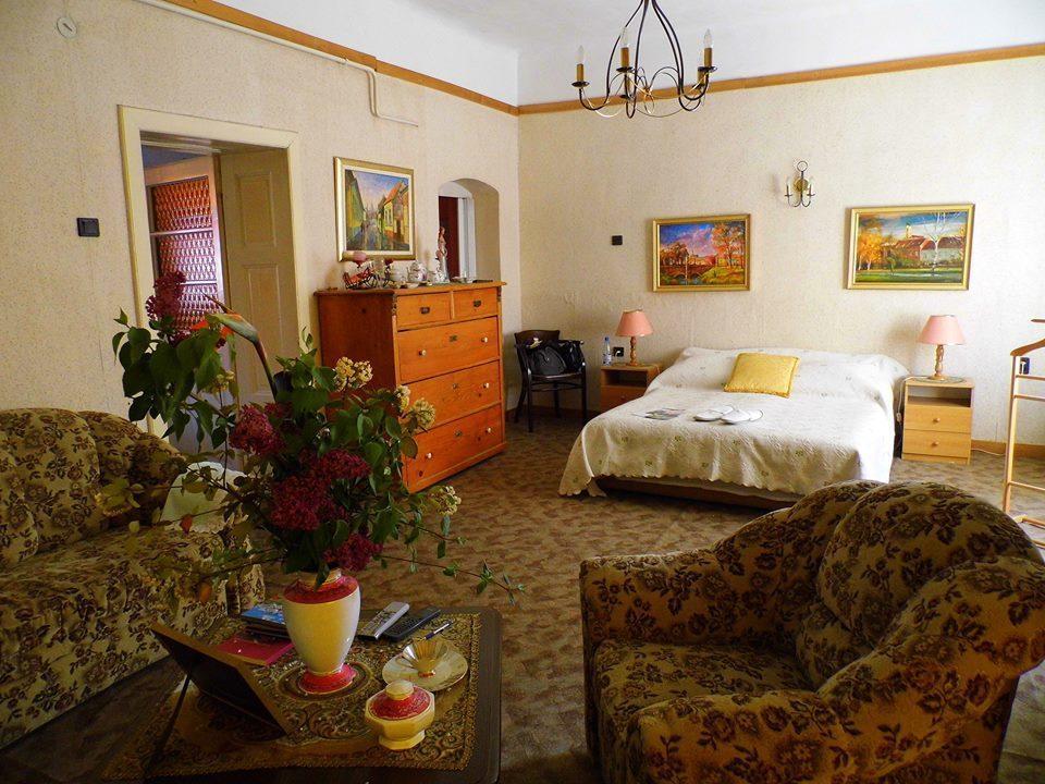 Bed and Breakfast Fonagy Es Walter Vendeg- Es Borhaz Вац Номер фото